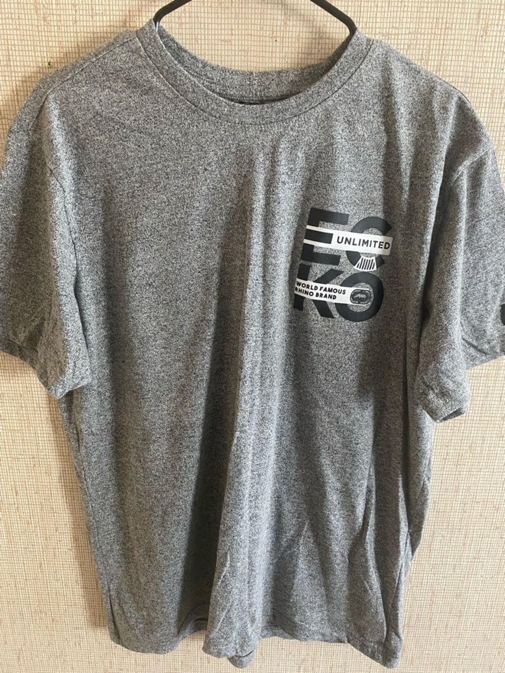 Men’s L Grey Echo Unlimited Tshirt